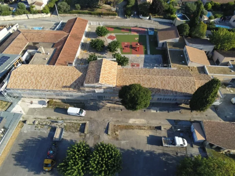 Réfection de la toiture du groupe scolaire de Clarensac